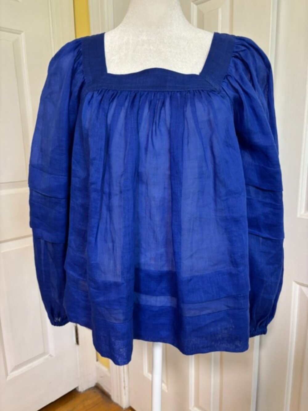 Banana Republic Flowy Square Neck Blouse Puff/Balloon Sleeve in Voltage Blue XXS